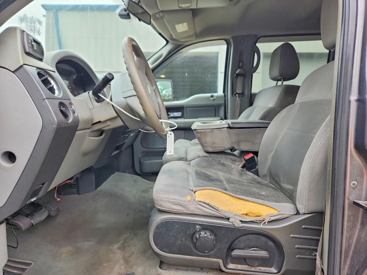 2005 Ford F150 Supercrew - Image 7
