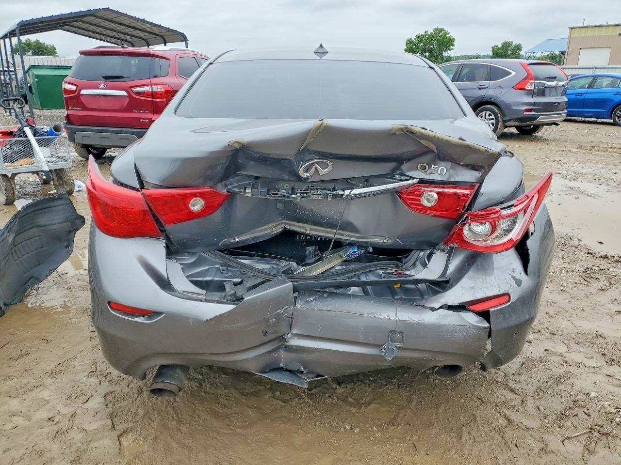 2015 Infiniti Q50 Premium - Image 6