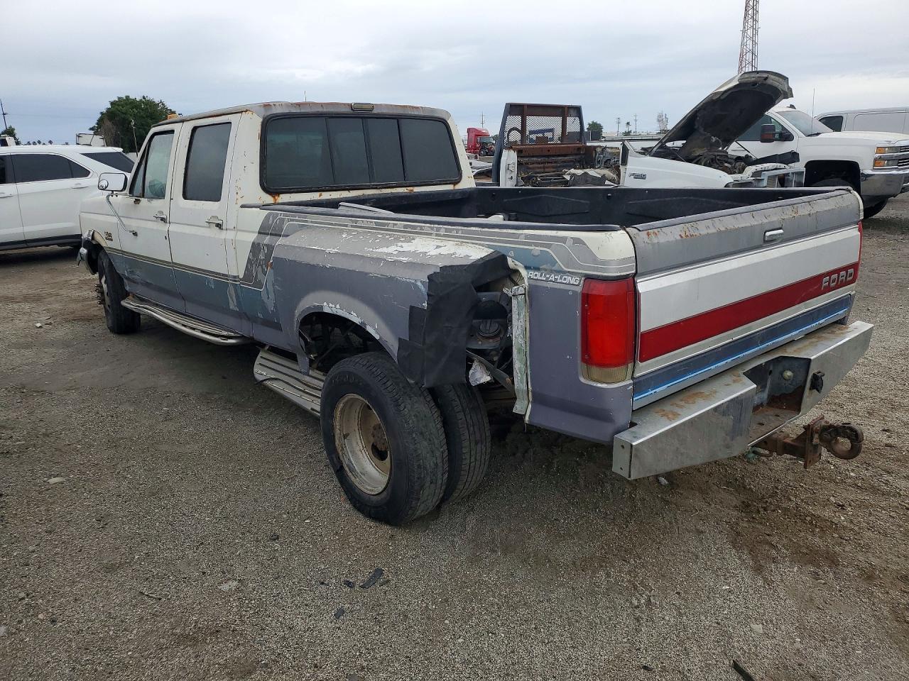 1991 Ford F350 - Фото 2