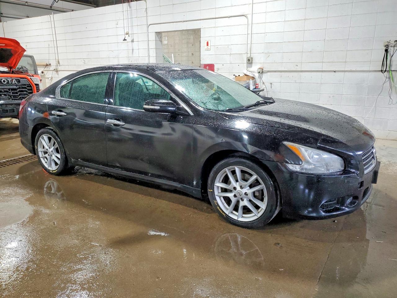 2011 Nissan Maxima 3.5 S - Фото 4