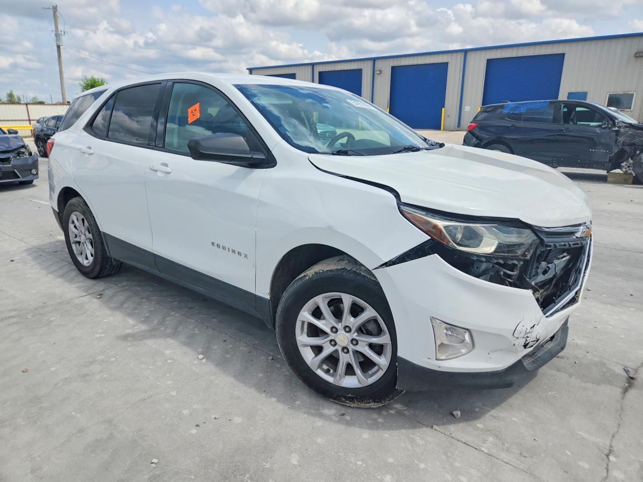 2019 Chevrolet Equinox Ls - Фото 4