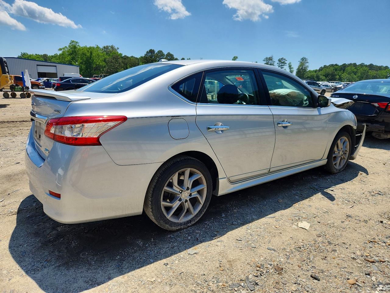 2014 Nissan Sentra Sr - Фото 3