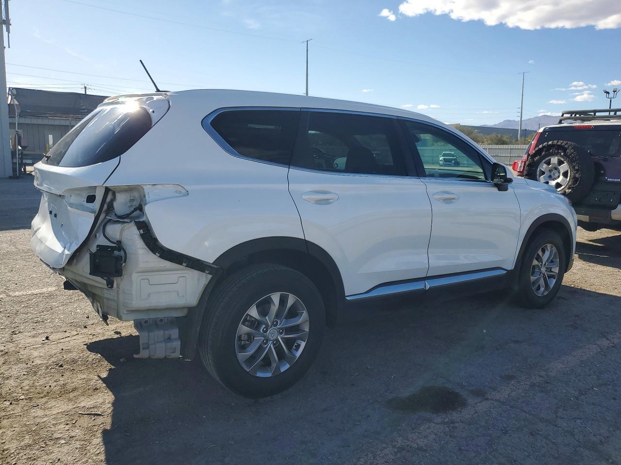 2019 Hyundai Santa Fe Se - Фото 3