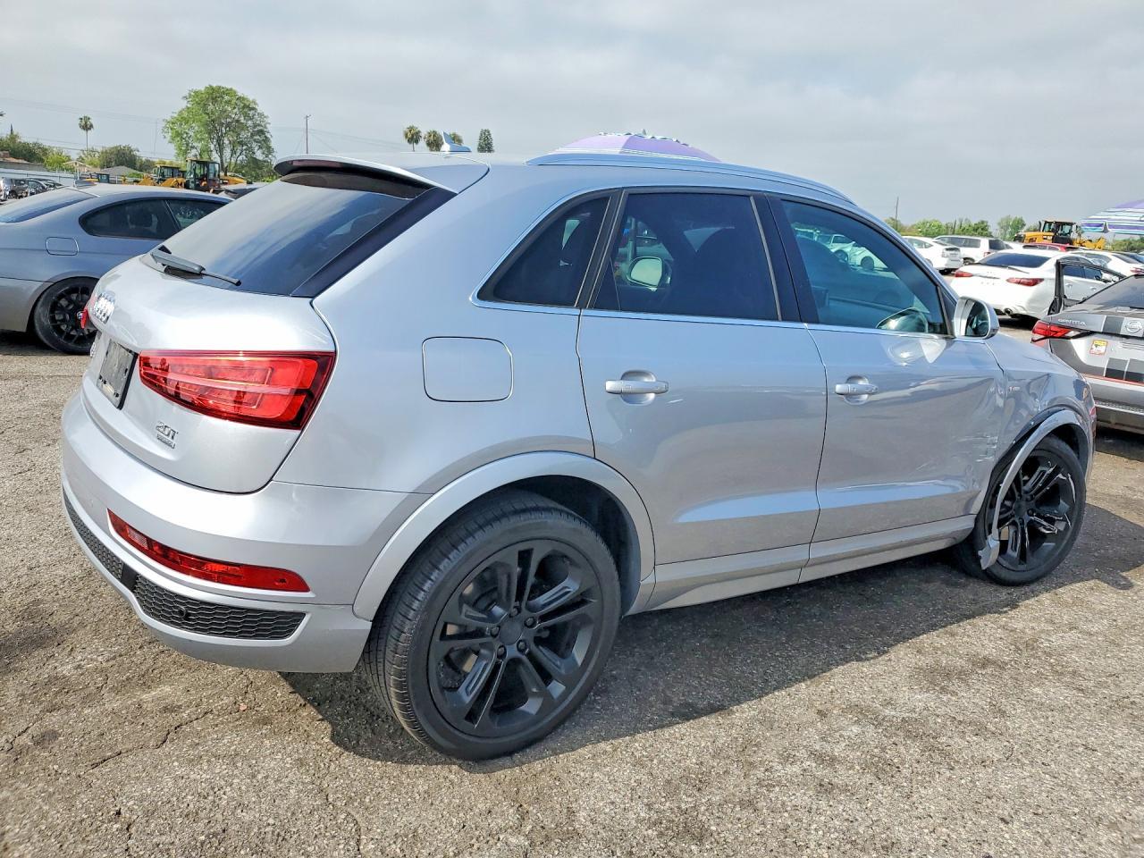 2016 Audi Q3 Prestige - Image 3