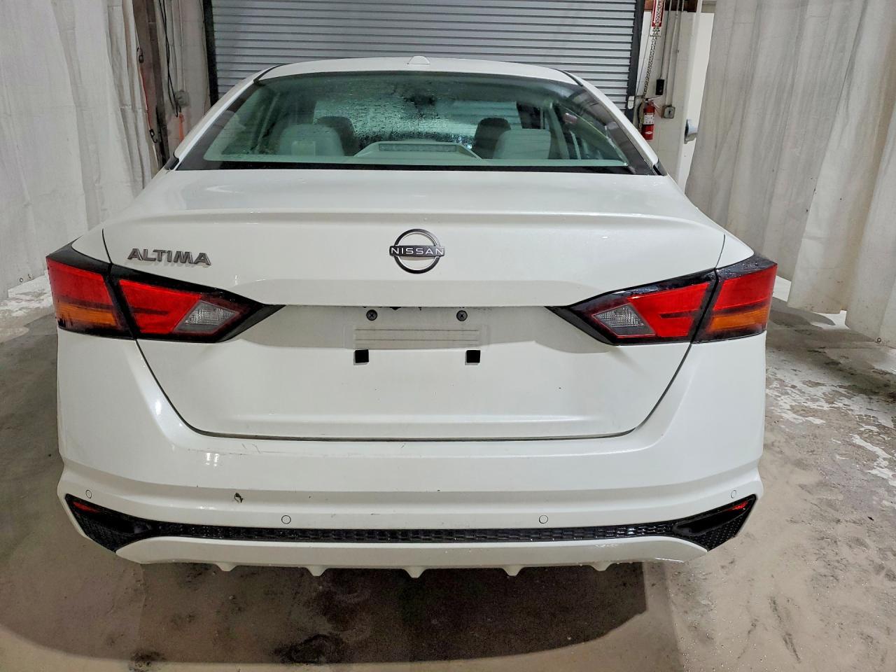 2025 Nissan Altima Sv - Image 6