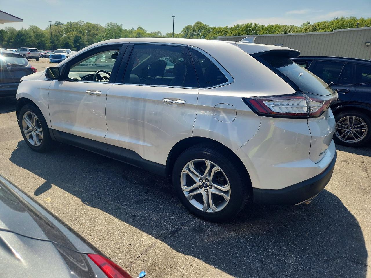 2017 Ford Edge Titanium - Фото 2