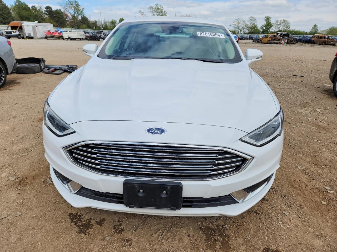 2018 Ford Fusion Se Hybrid - Image 5