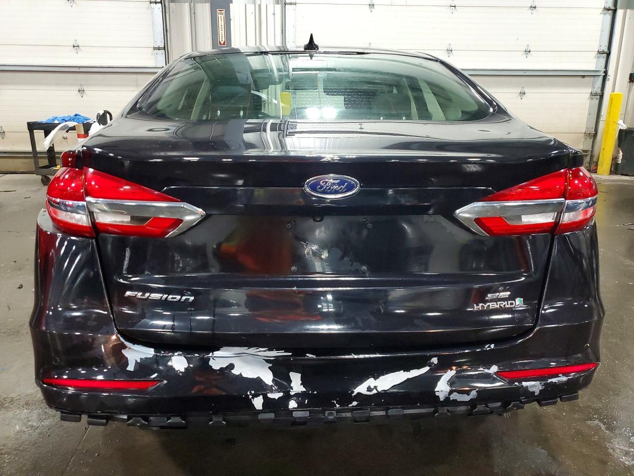 2019 Ford Fusion Se - Фото 6
