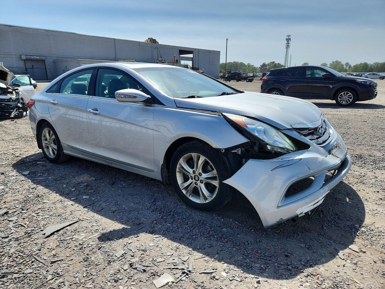 2011 Hyundai Sonata Limited - Image 4