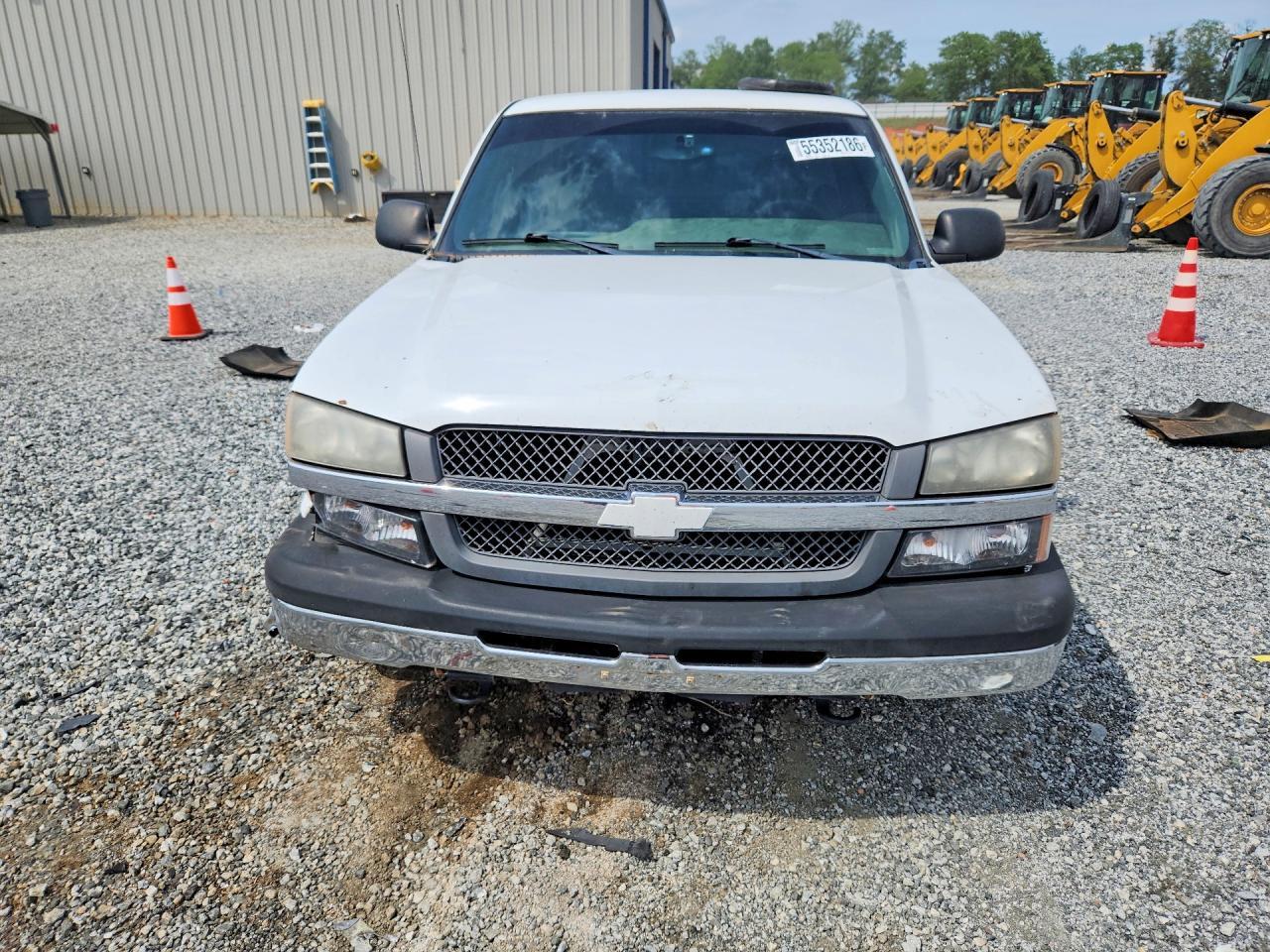 2004 Chevrolet Silverado C1500 - Image 5