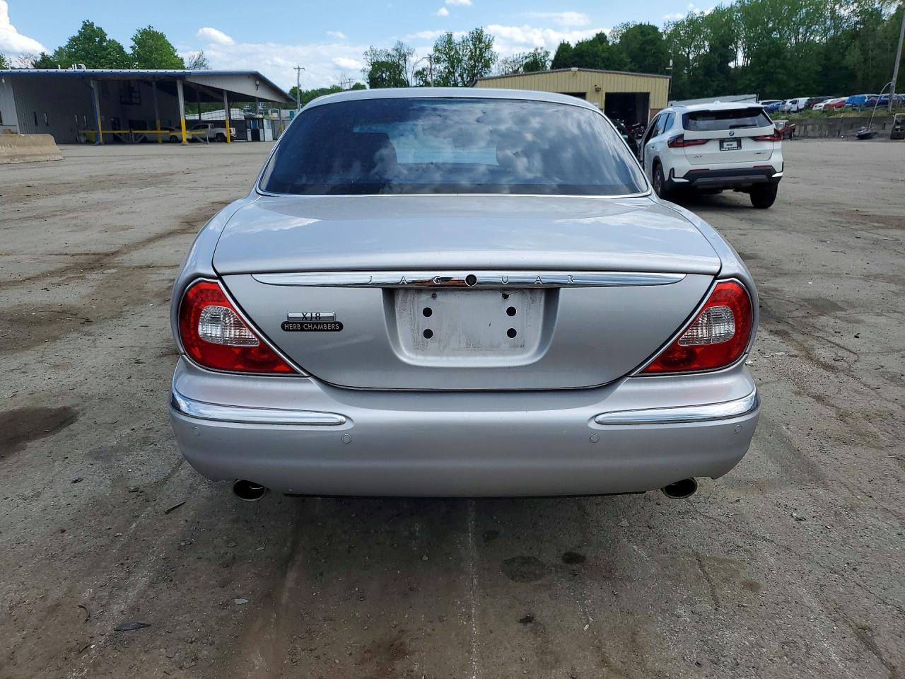 2004 Jaguar Xj8 - Image 6