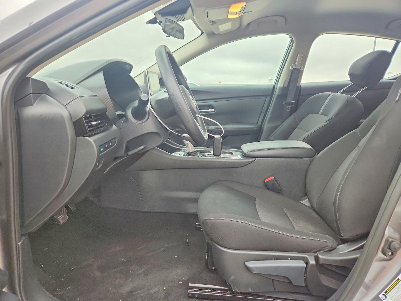 2025 Nissan Sentra Sv - Image 7
