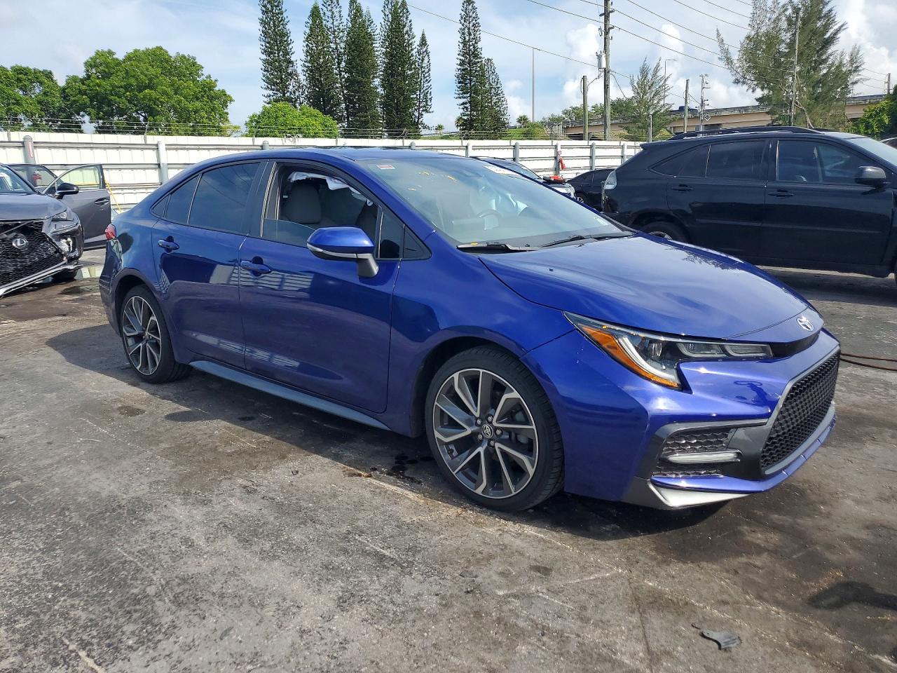 2022 Toyota Corolla Se - Image 4