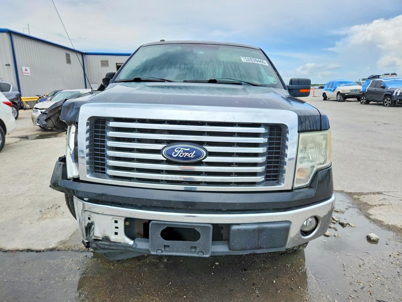 2010 Ford F150 Supercrew - Image 5