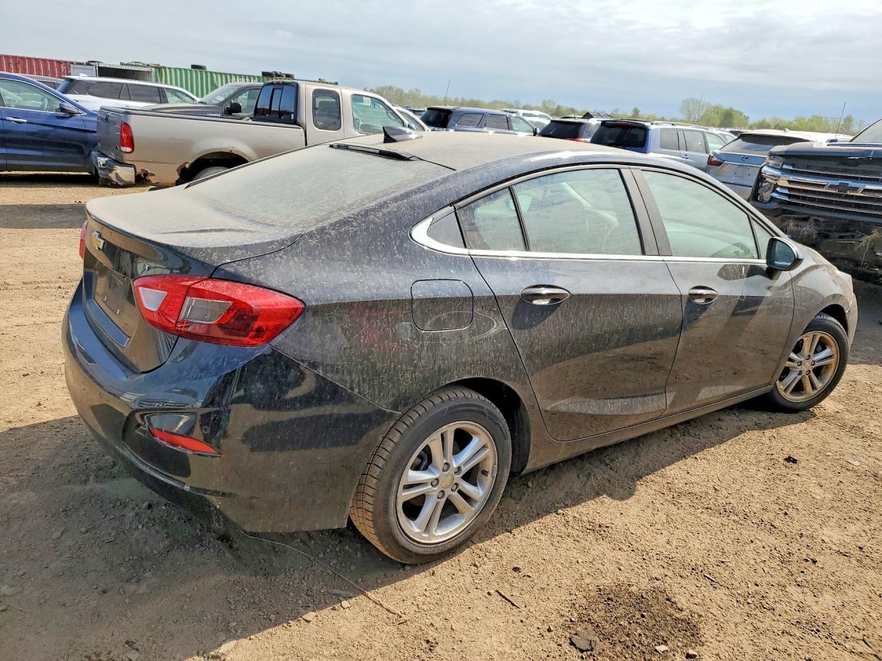 2016 Chevrolet Cruze Lt - Фото 3