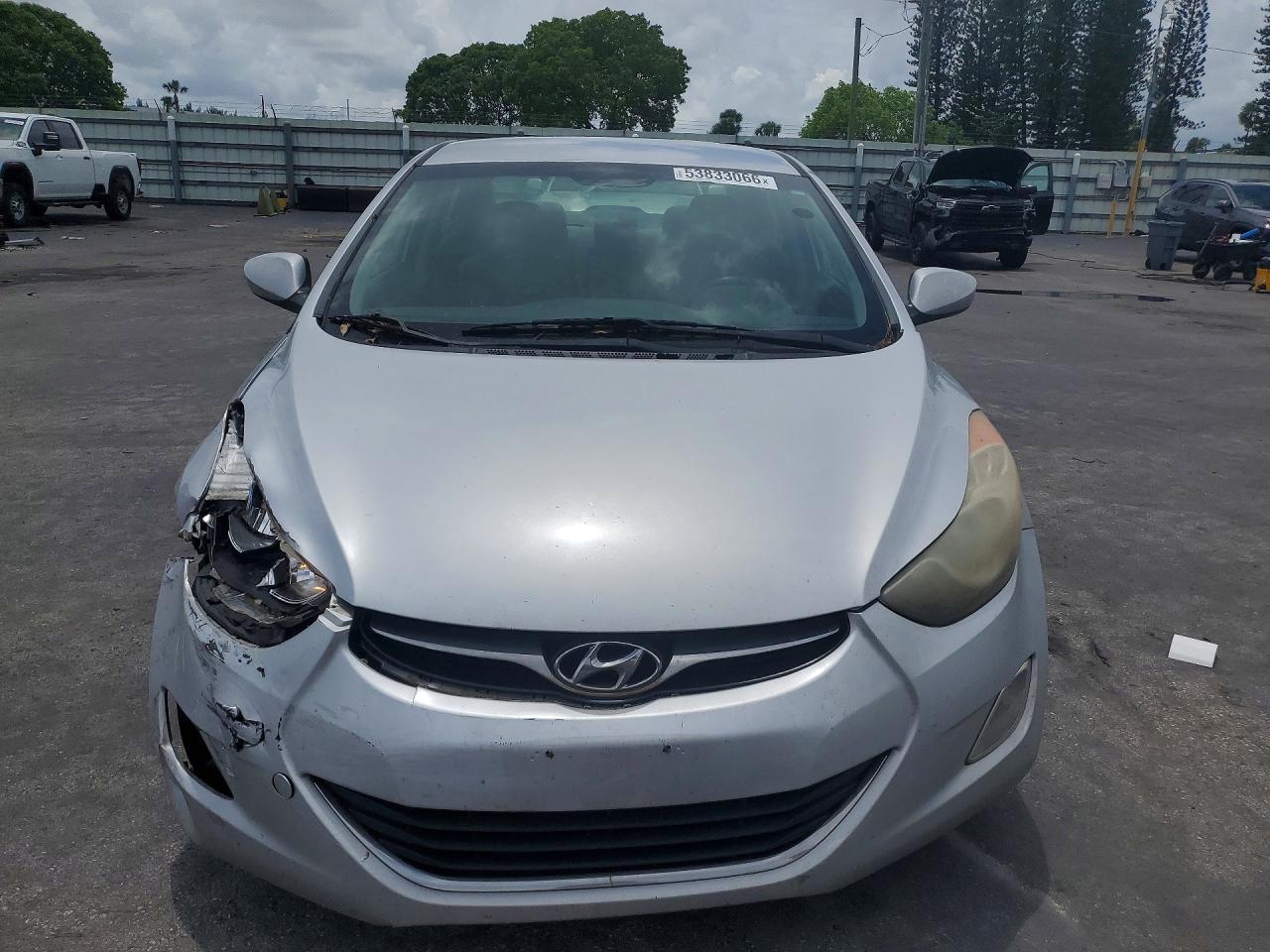 2012 Hyundai Elantra - Фото 5