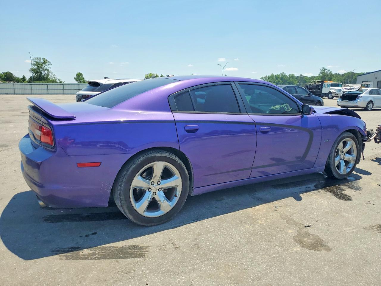 2014 Dodge Charger R - Image 3