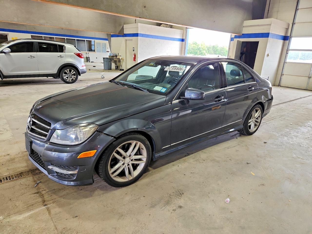 2014 Mercedes-Benz C 300 4Matic