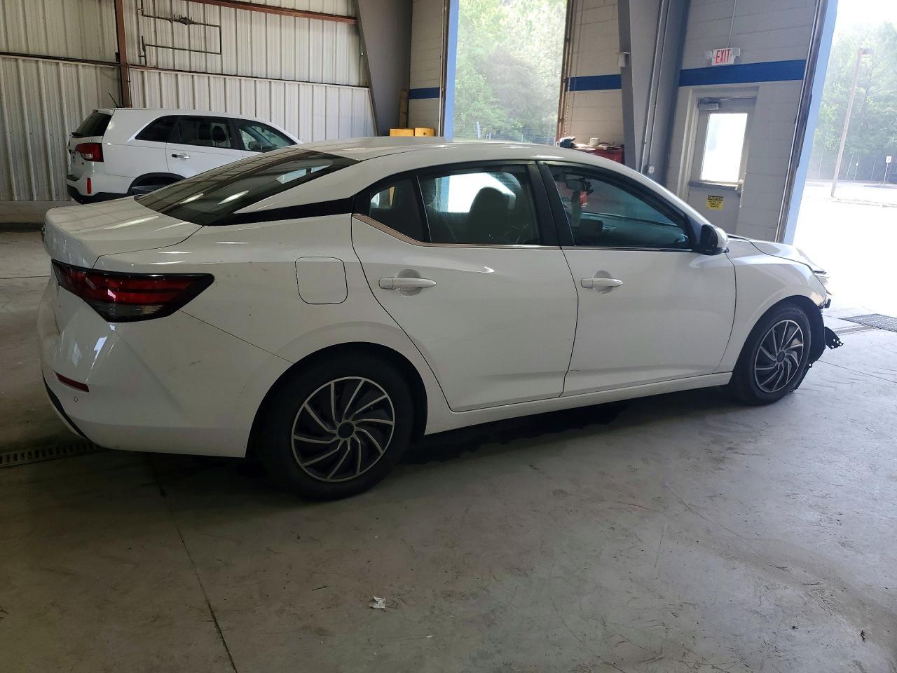 2021 Nissan Sentra S - Image 3