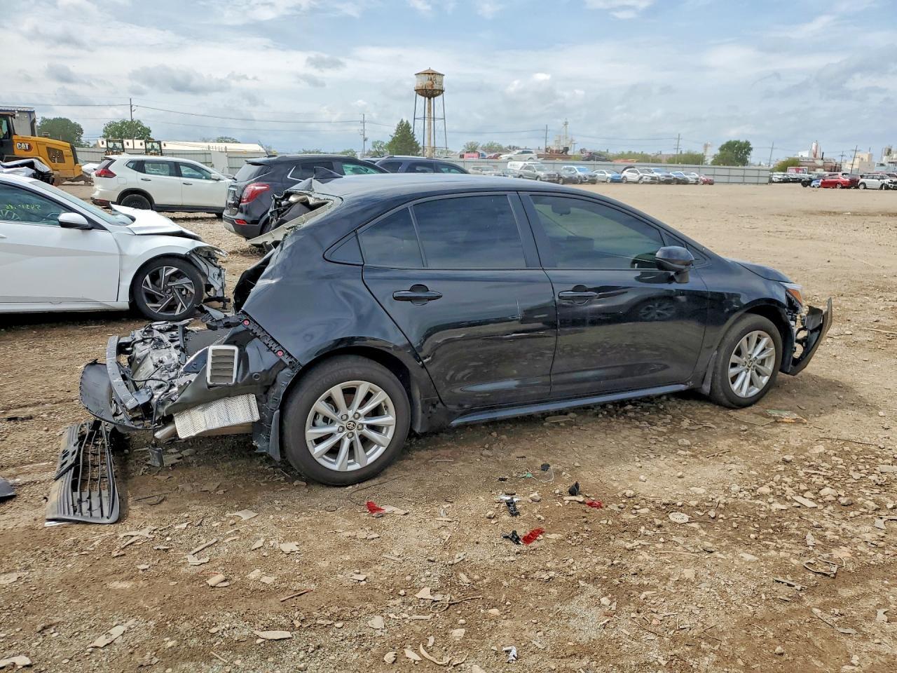 2024 Toyota Corolla Hybrid Le - Фото 3