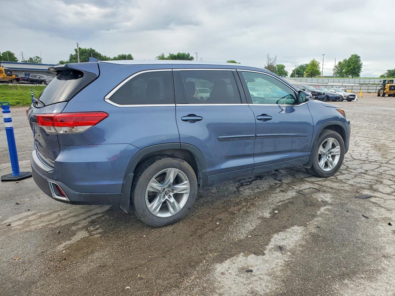 2018 Toyota Highlander Limited - Фото 5
