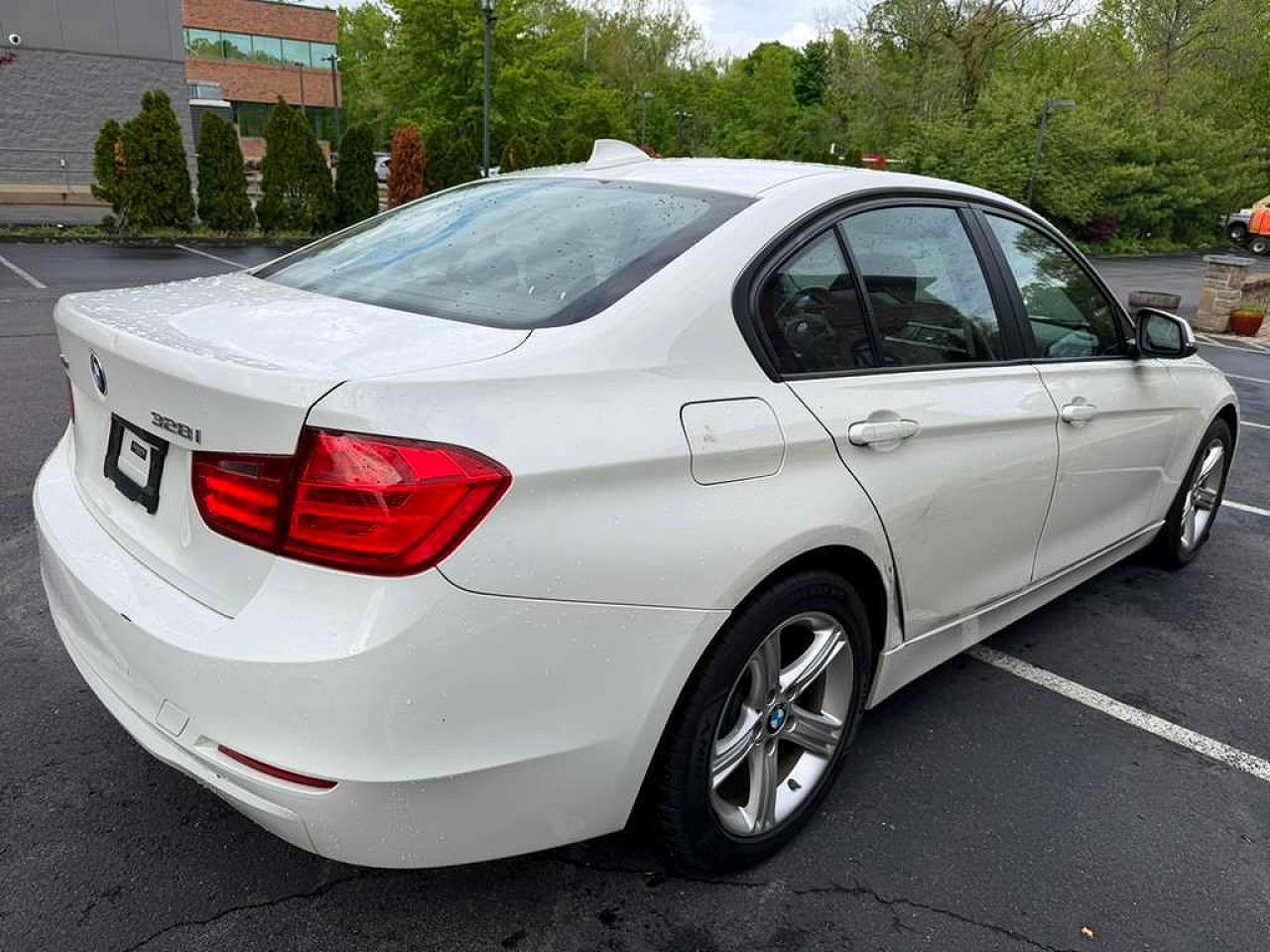 2014 BMW 328 Xi - Фото 3
