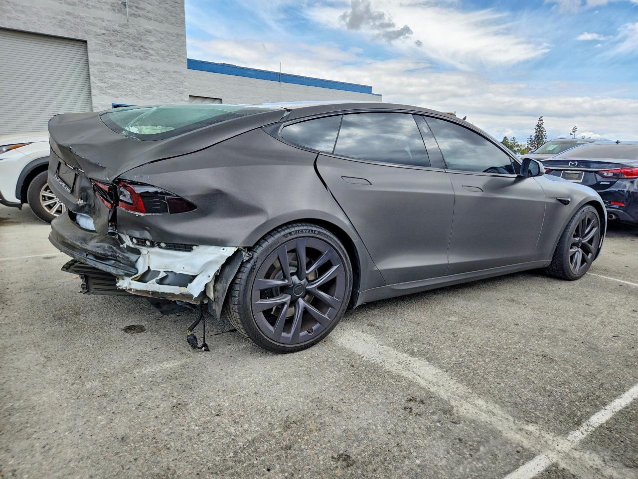 2021 Tesla Model S - Image 3