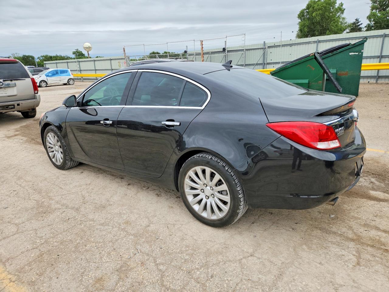2013 Buick Regal Premium - Фото 2