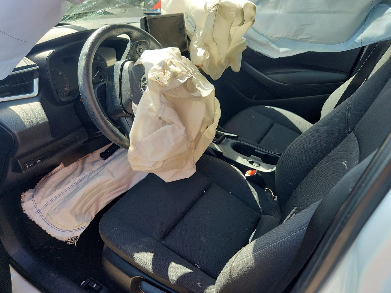2024 Toyota Corolla Le - Фото 7