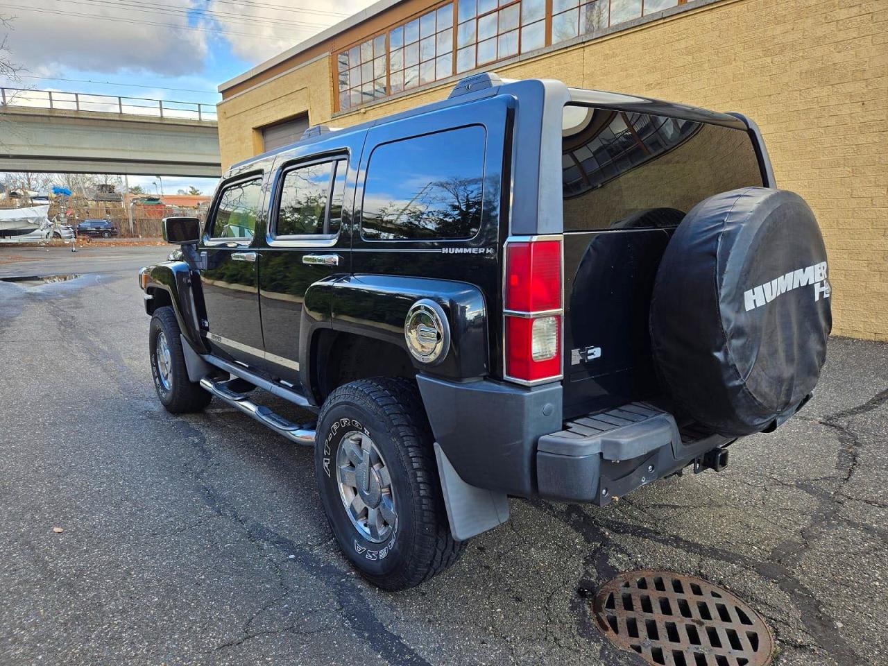 2009 Hummer H3 Alpha - Фото 3
