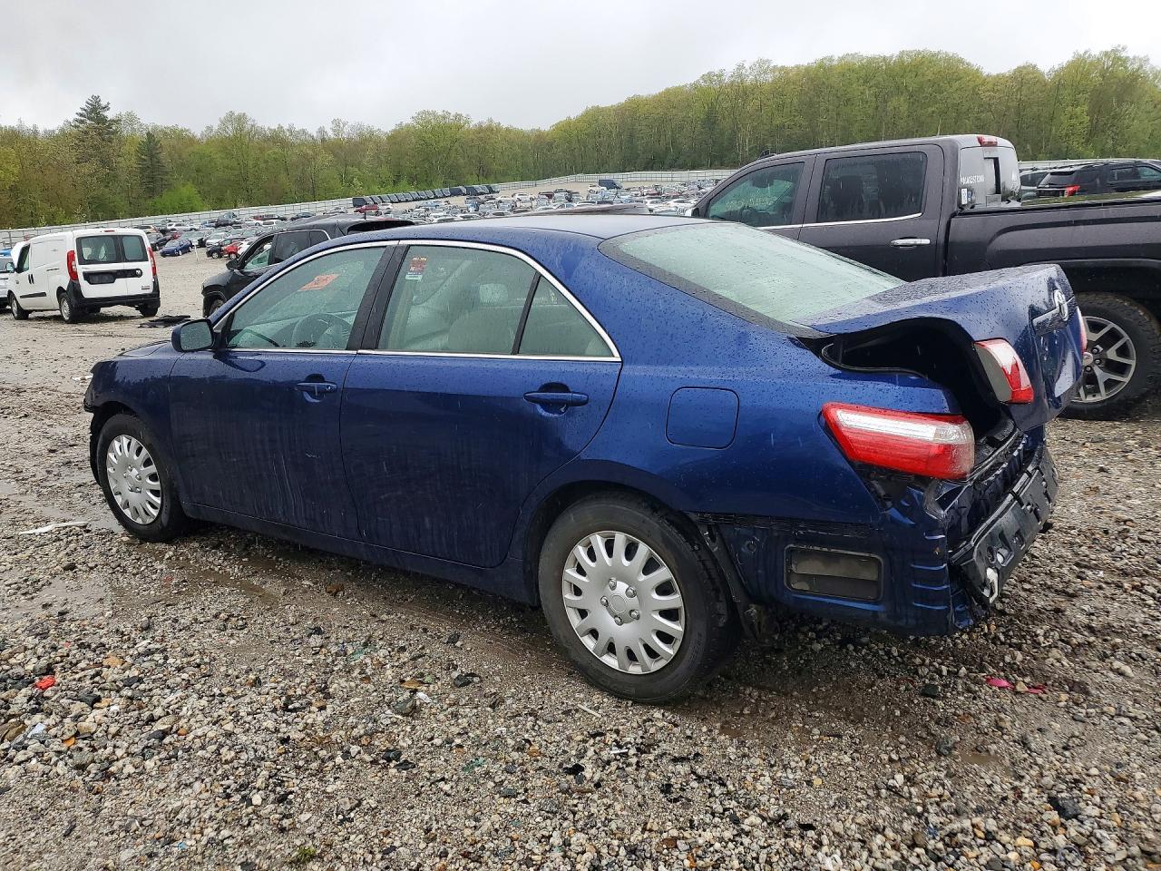 2007 Toyota Camry Ce - Image 2