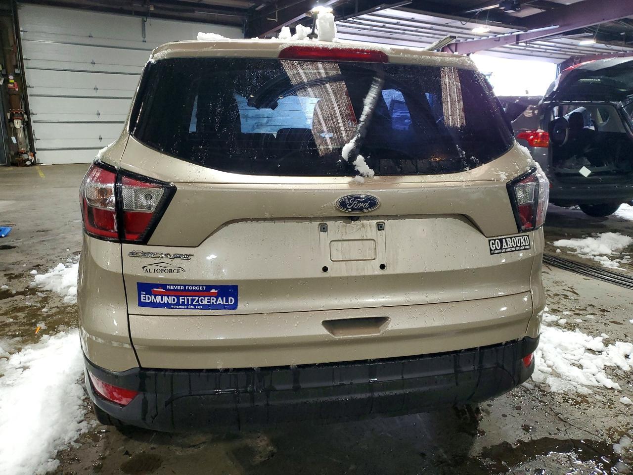 2017 Ford Escape S - Image 6