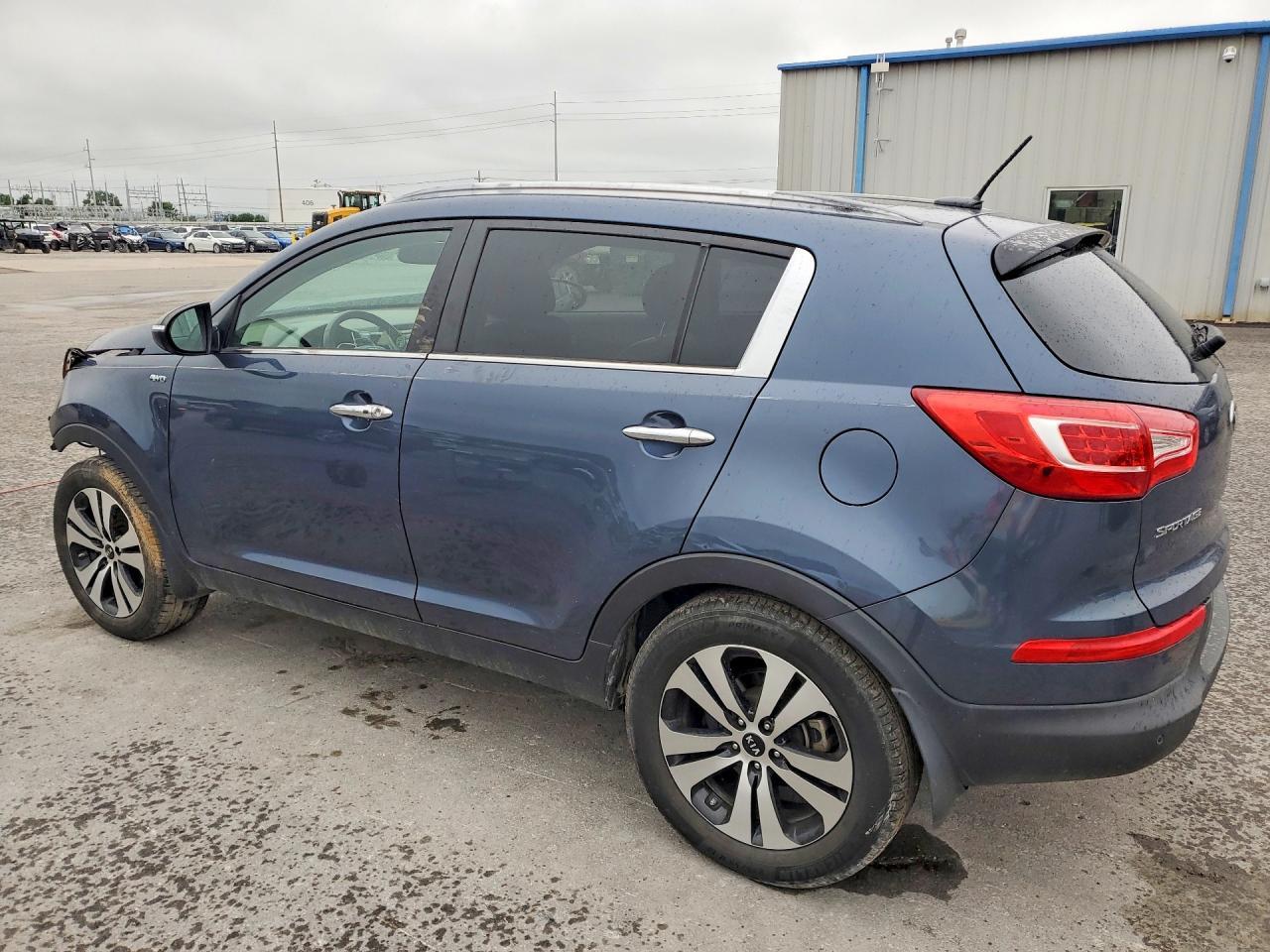 2013 Kia Sportage Ex - Image 2