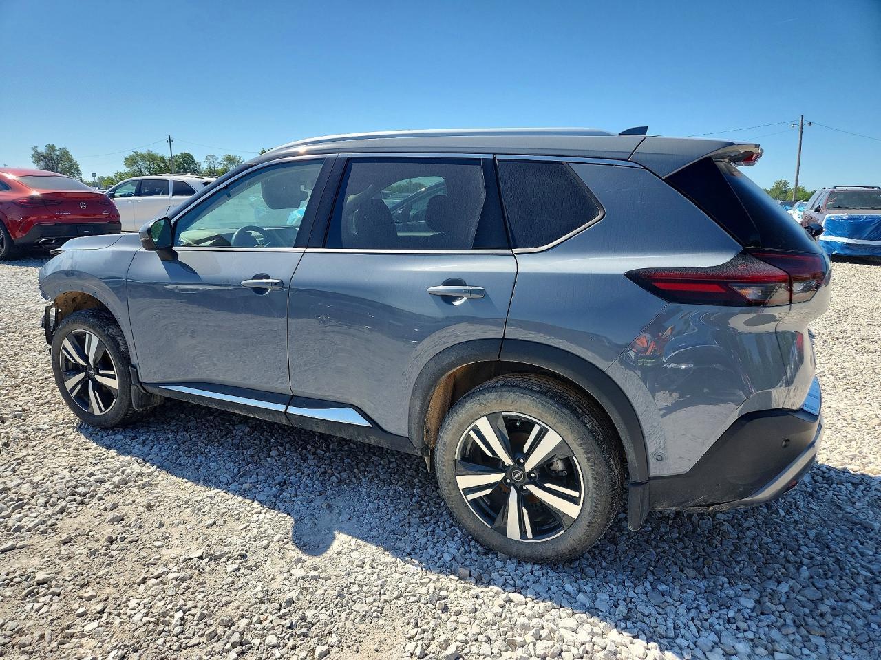 2023 Nissan Rogue Sl - Фото 2