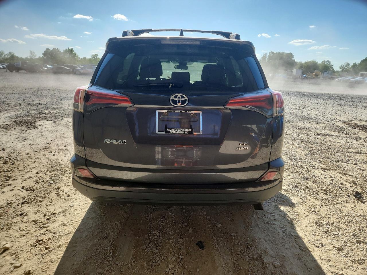 2017 Toyota Rav4 Le - Фото 6