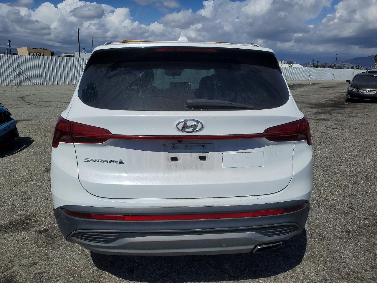 2021 Hyundai Santa Fe Se - Фото 6
