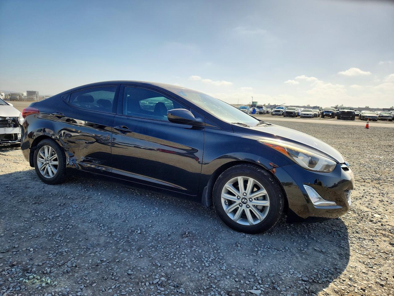 2014 Hyundai Elantra Se - Image 4