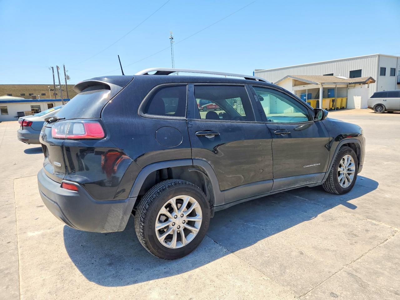 2020 Jeep Cherokee Latitude - Фото 3