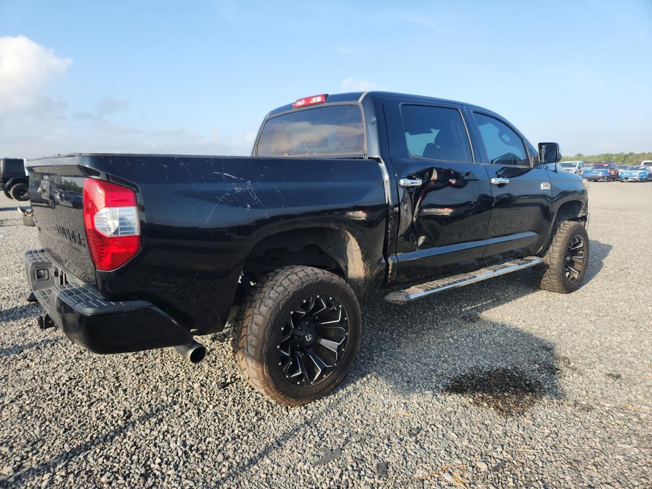 2018 Toyota Tundra 1794 Edition - Фото 3