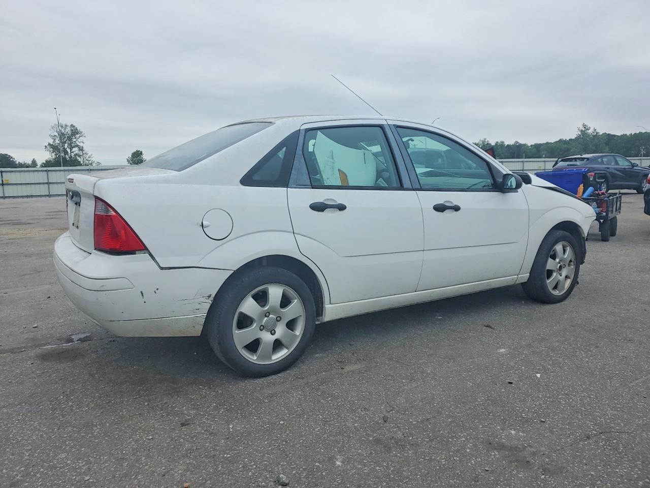 2007 Ford Focus Zx4 - Фото 3
