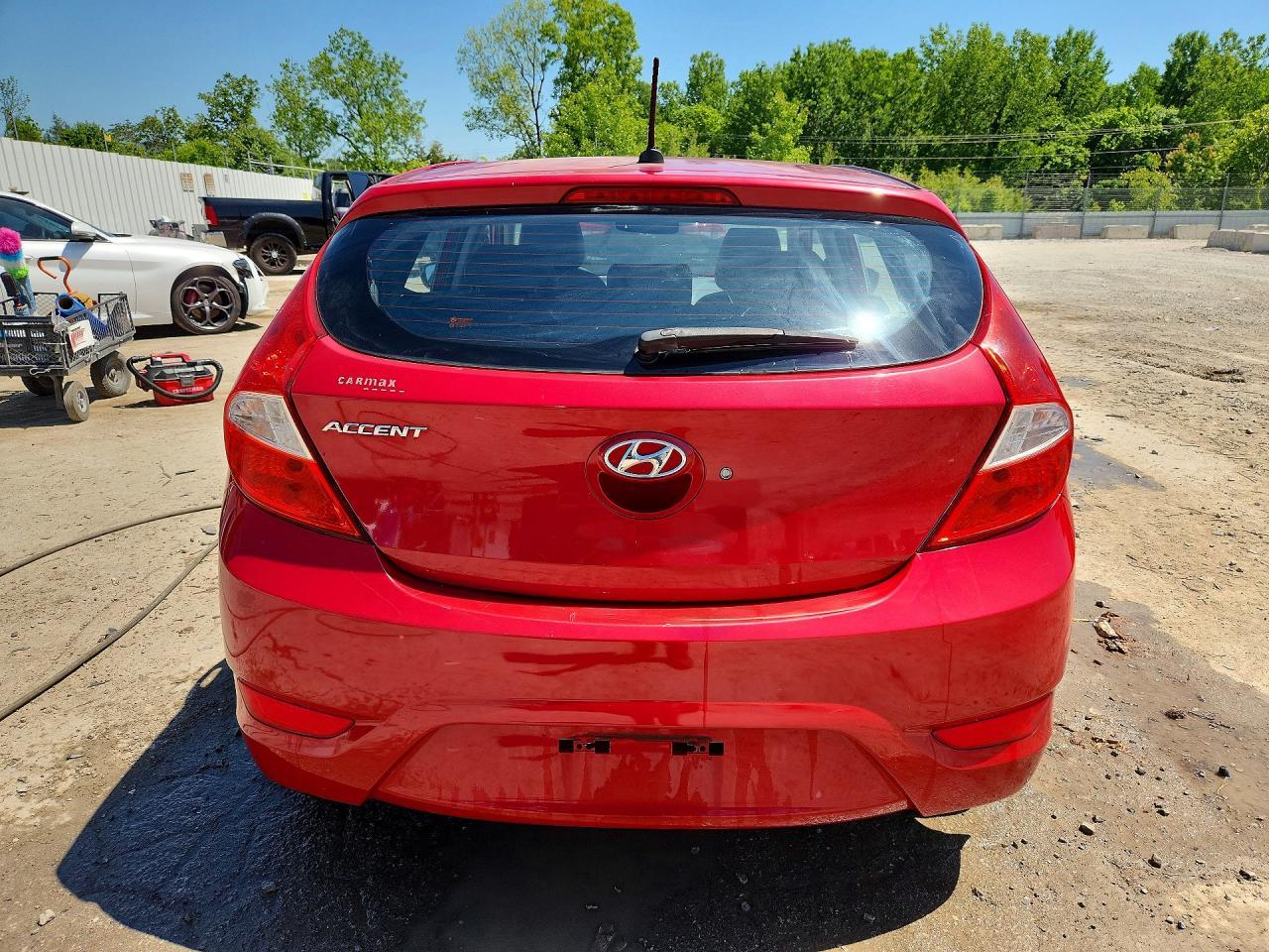 2013 Hyundai Accent Gs - Image 6