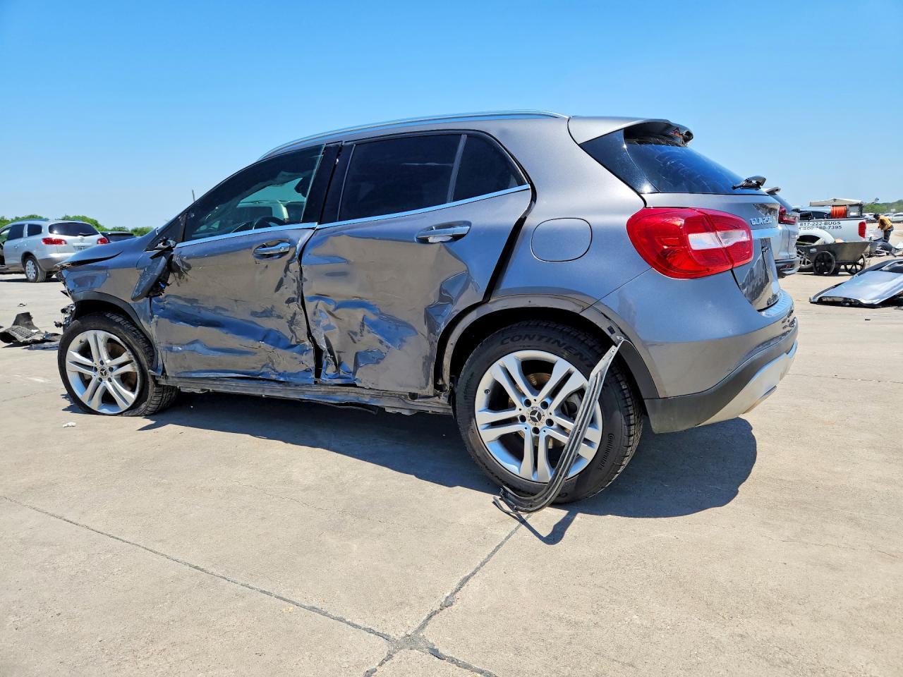2019 Mercedes-Benz Gla 250 4Matic - Фото 2