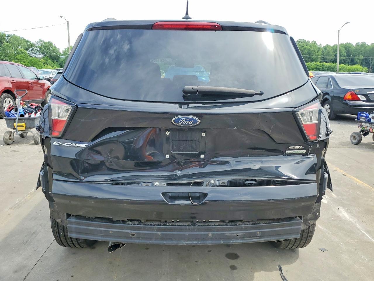 2018 Ford Escape Sel - Image 6