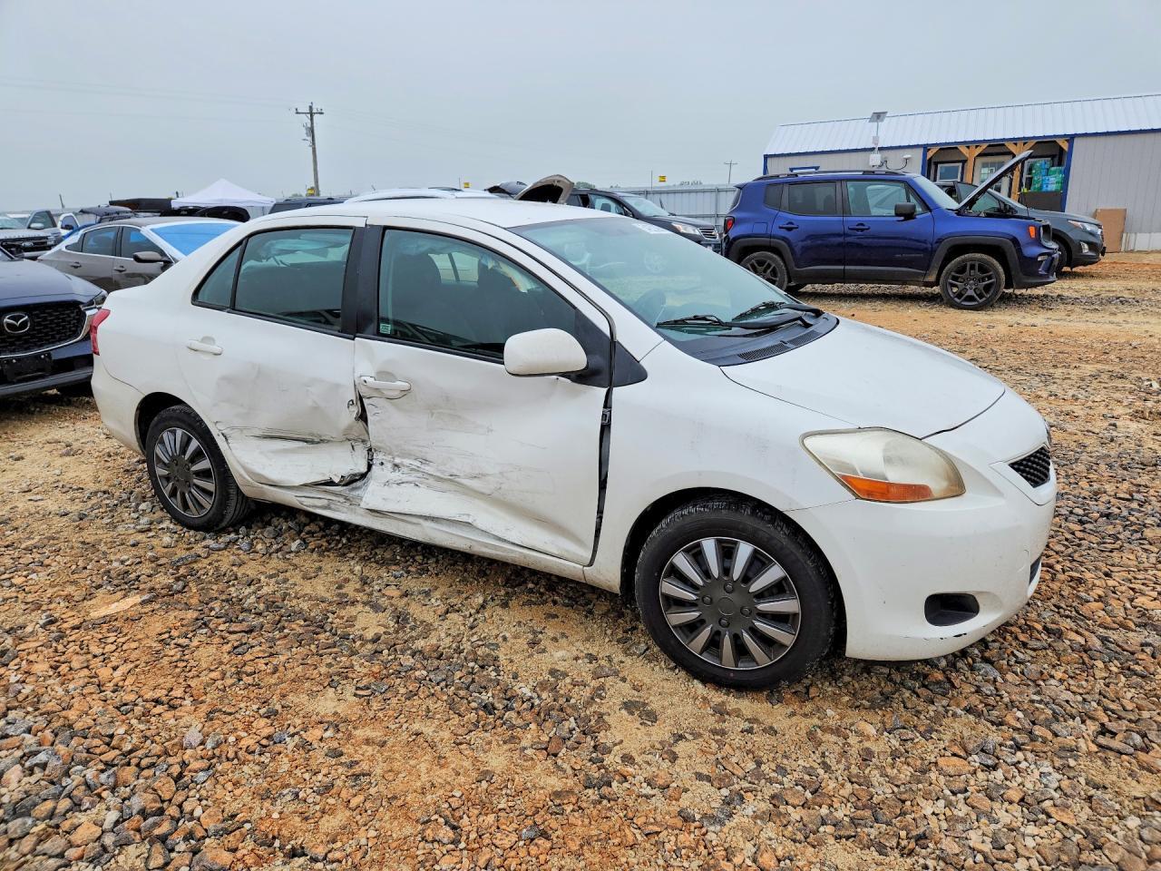 2009 Toyota Yaris Base - Фото 4