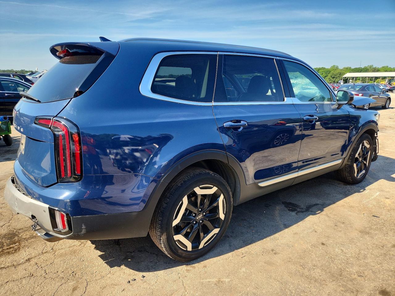 2023 Kia Telluride Ex - Фото 3