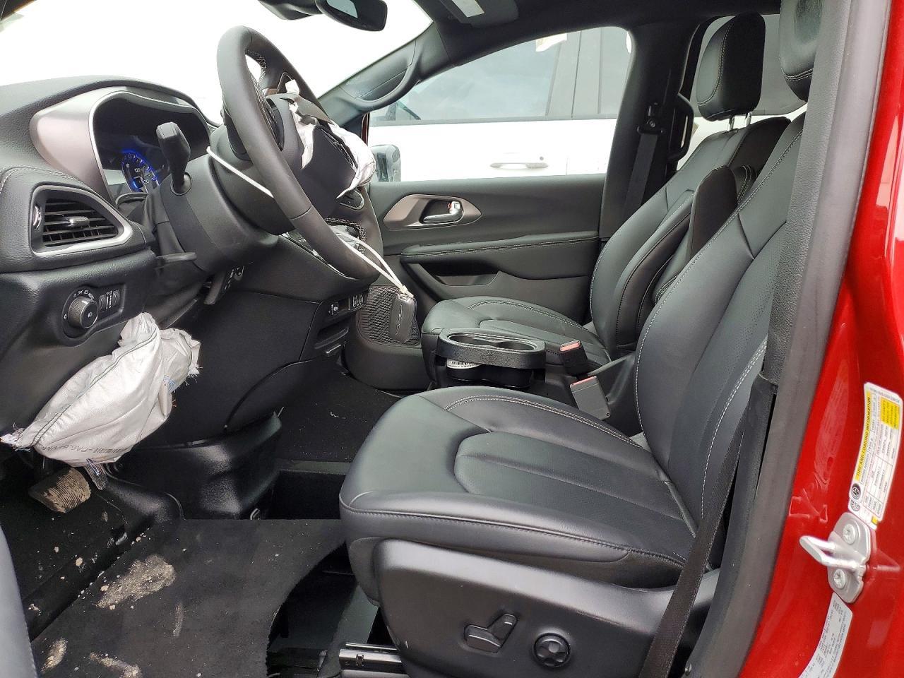 2025 Chrysler Pacifica Select - Фото 7