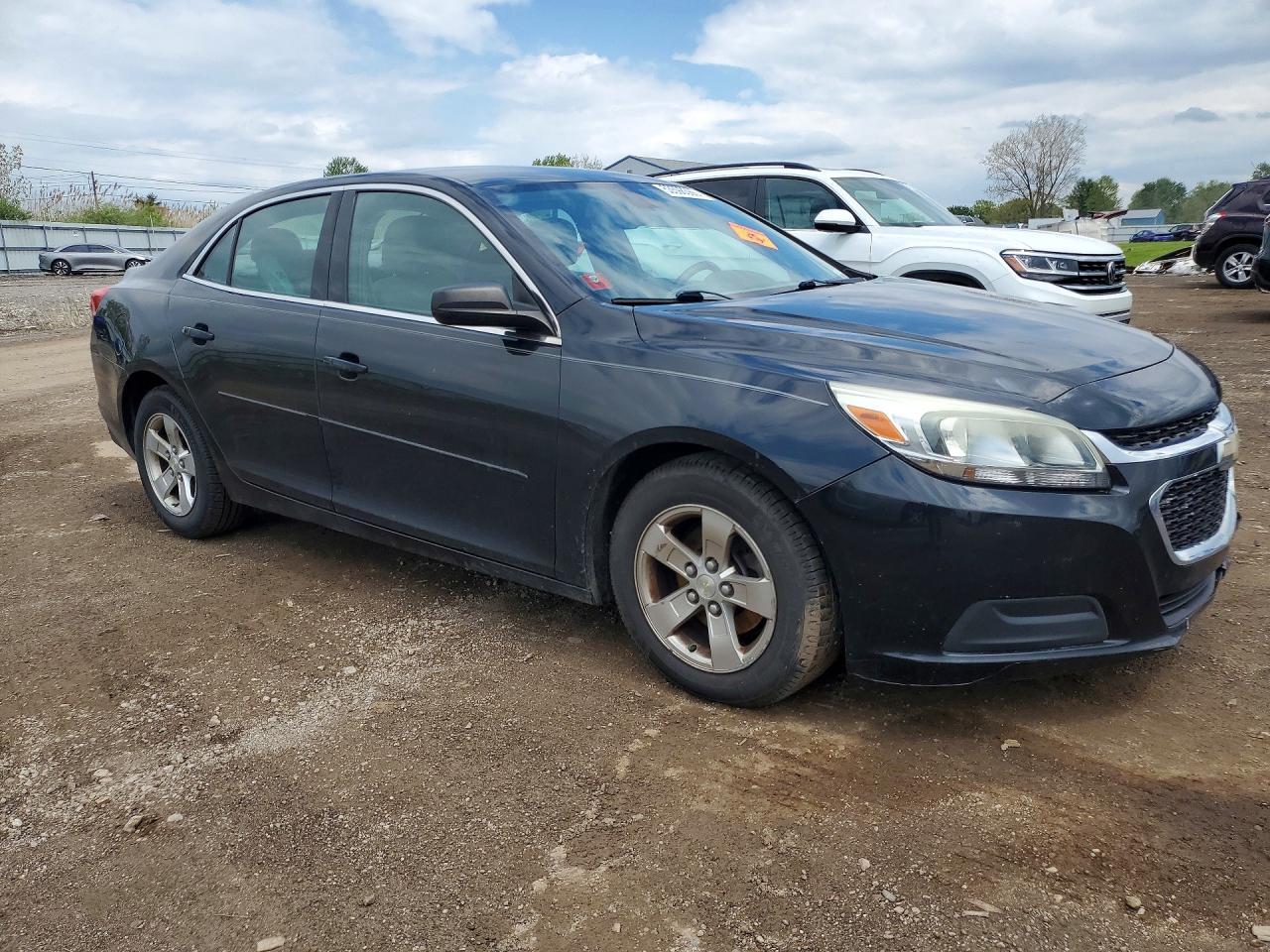 2015 Chevrolet Malibu Ls - Image 4