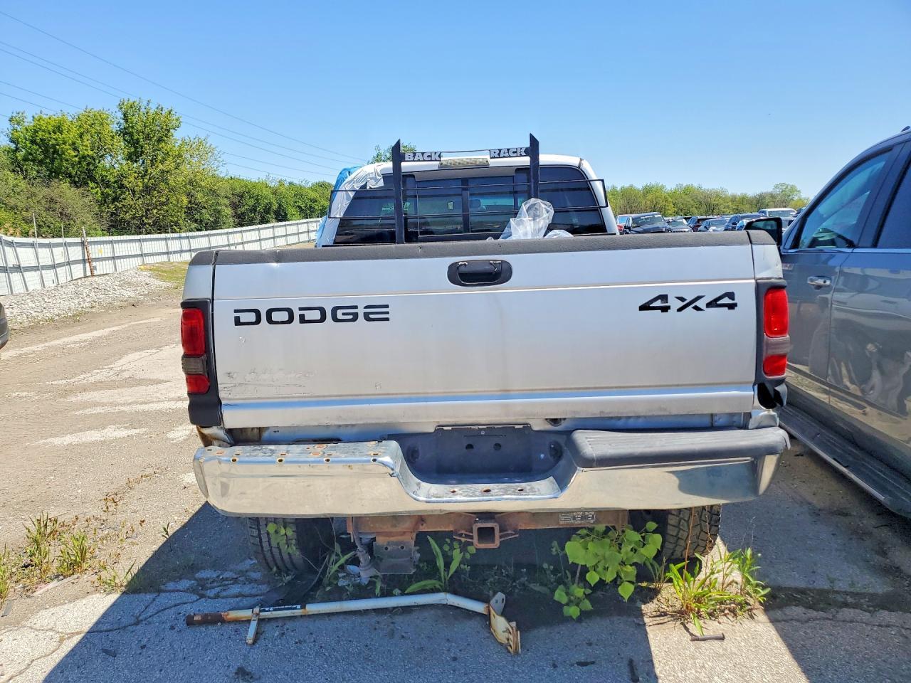 2001 Dodge Ram 2500 - Фото 6