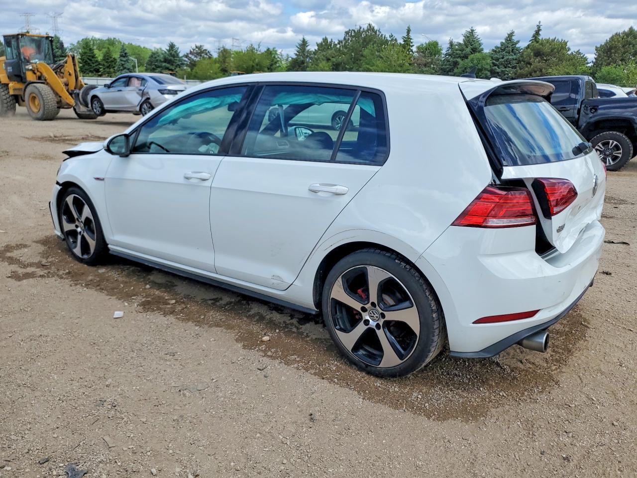 2018 Volkswagen Gti S - Фото 2