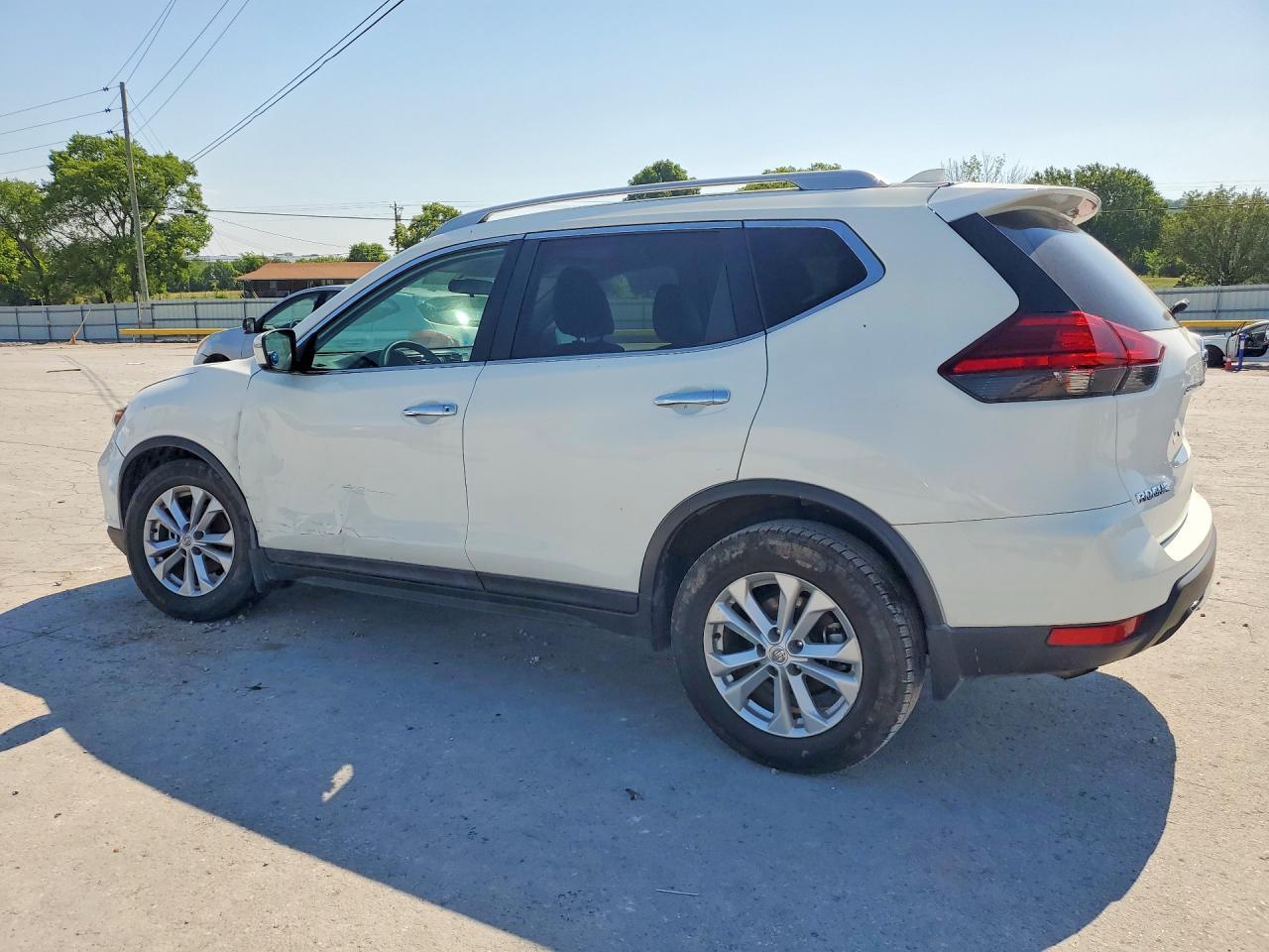 2017 Nissan Rogue S - Image 2